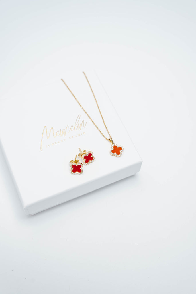 CLOVER RED Gold kaklarota
