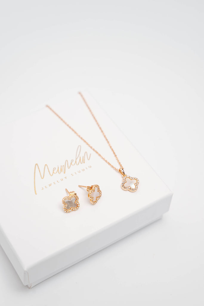 CLOVER WHITE Rose Gold kaklarota