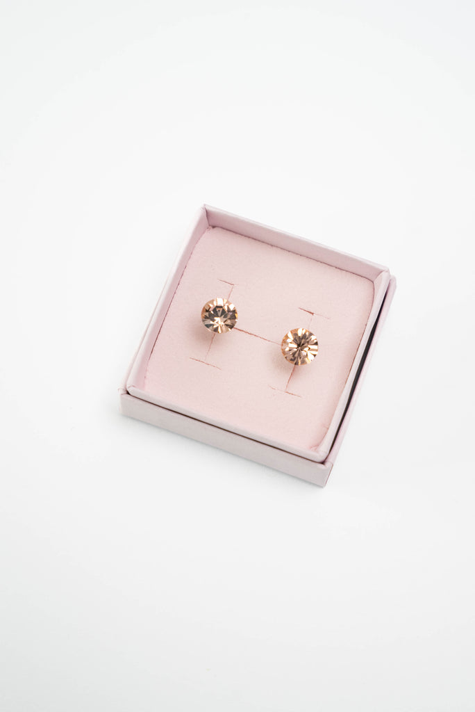 Mirdzoša kristāla VINTAGE ROSE nagliņauskari