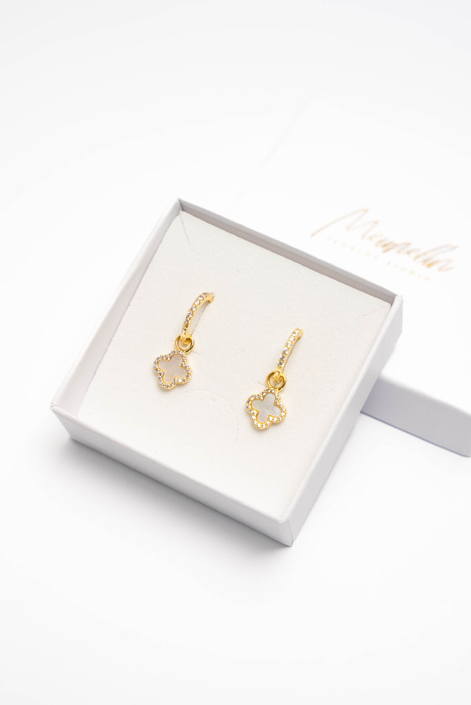 CLOVER ESME SHINE Gold Light auskari