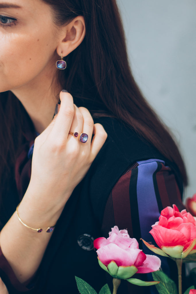 Burgundy DeLite / Amethyst dubultais gredzens ZELTA - Meimelin rotas ar Swarovski kristāliem